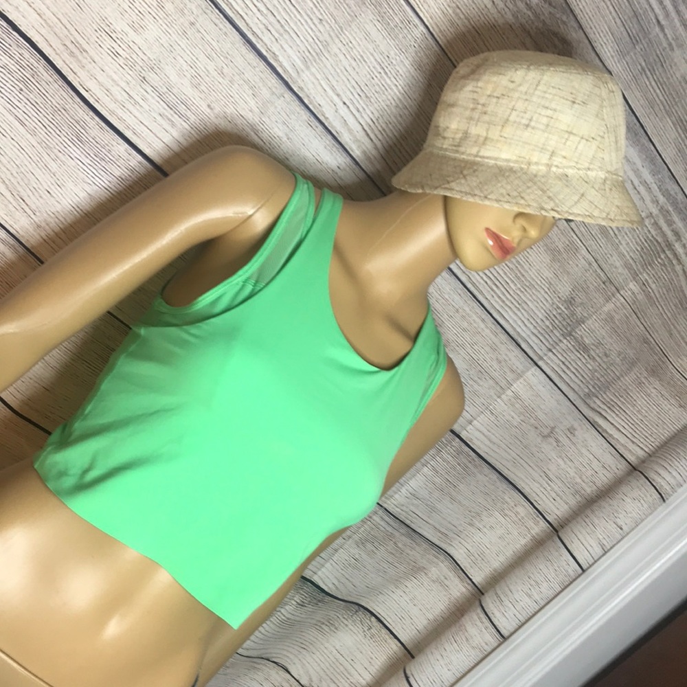 🔥sale🔥 lululemon athletics bra tan top
